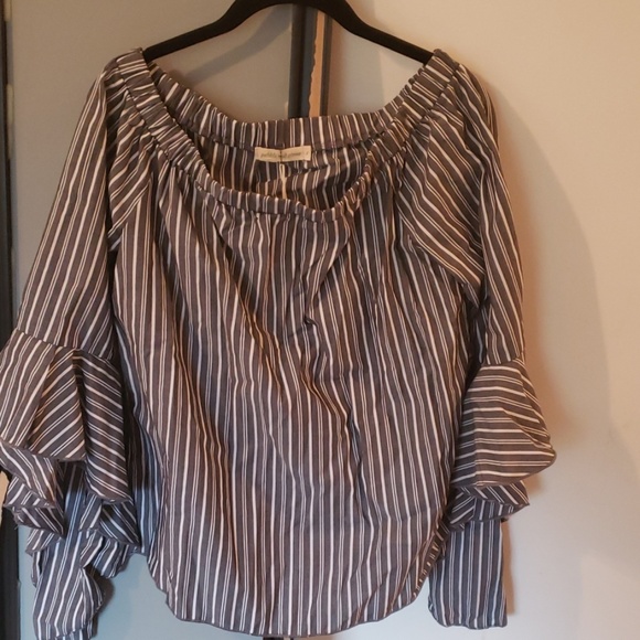 NWT Pebble and Stone Anthropology blouse off shoulder top size small - Picture 7 of 11